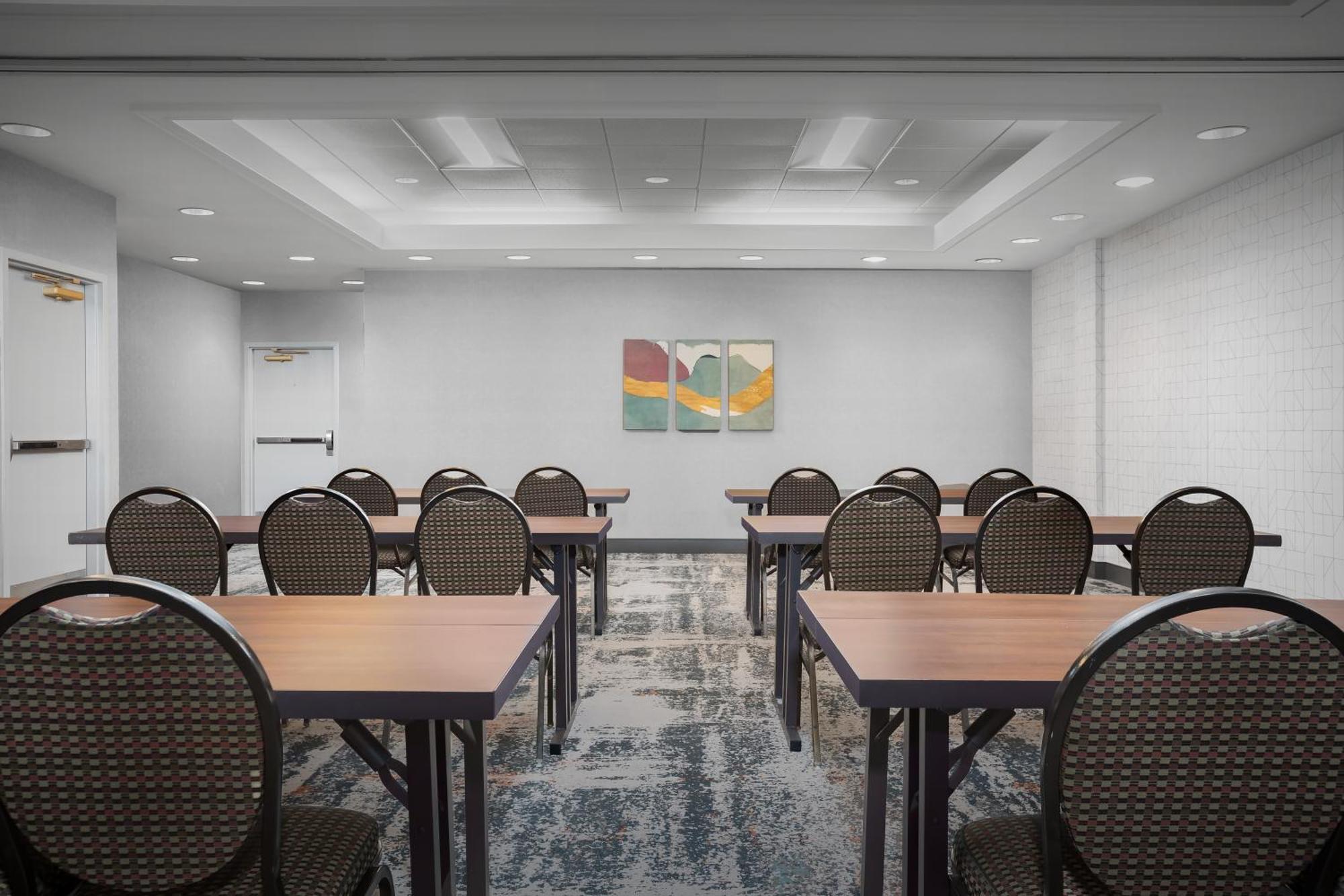 Homewood Suites By Hilton Cleveland-Solon Екстер'єр фото